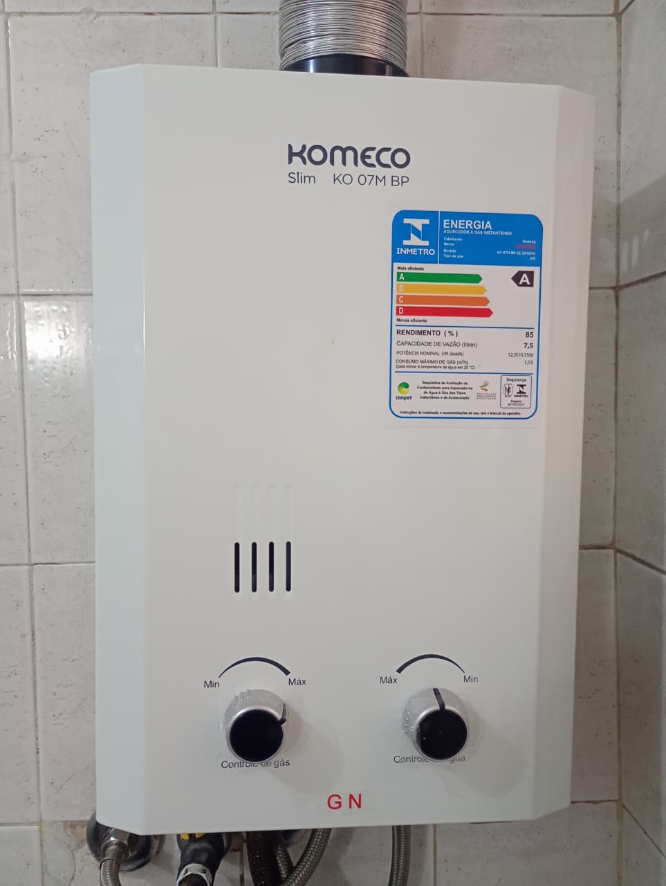 Aquecedor a gás instalado pela KGM
